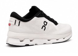 On Cloudzone Ice Black