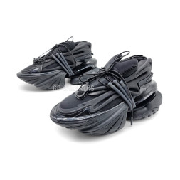 Balmain Unicorn Black