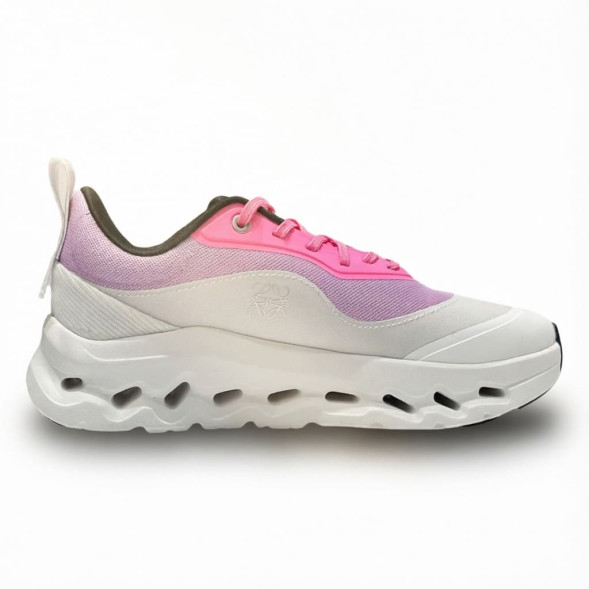 Женские кроссовки Loewe x On Running Cloudtilt Pink/White