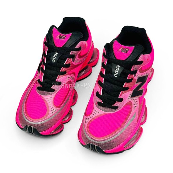 Женские кроссовки New Balance 2000 Trainers Pink