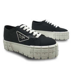 Prado Milano Black