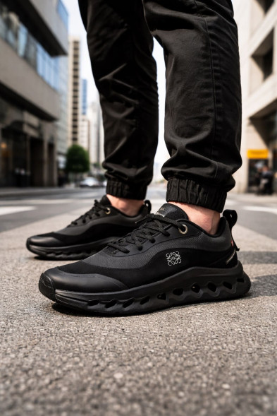 Мужские кроссовки Loewe x On Running Cloudtilt Black