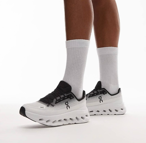 Мужские кроссовки On Cloudtilt White